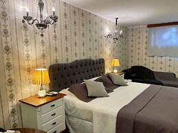 Eleganz Hostel & Suites