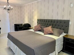 Eleganz Hostel & Suites