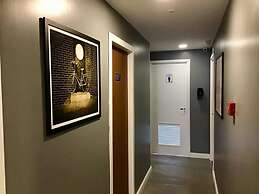 Eleganz Hostel & Suites