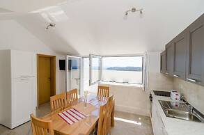 Apartments Villa Ari