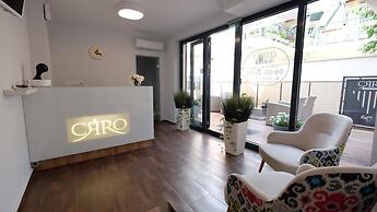 Caro Aparthotel