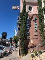Victor Plaza Hotel