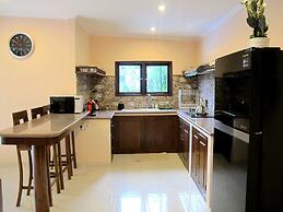 Aisha Family Villas-5Bedroom Private Pool