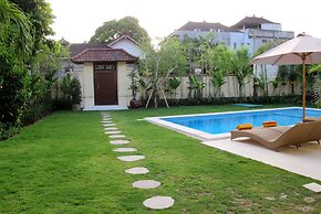 Aisha Family Villas-5Bedroom Private Pool