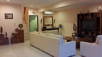 Aisha Family Villas-5Bedroom Private Pool