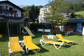 Romantik Residenz Ferienwohnungen Hotel Im Weissen Rössl