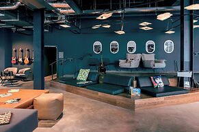 MOXY London Heathrow Airport