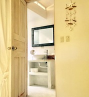 Driftwood Glamping and Boutique Hotel