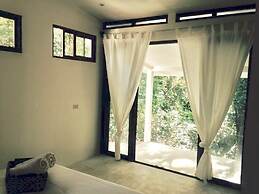 Driftwood Glamping and Boutique Hotel