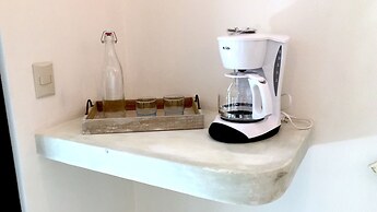 Driftwood Glamping and Boutique Hotel