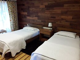 Hotel y Cabañas El Parque