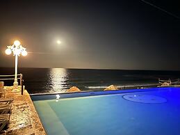 Ocean View Apartments – Delicia