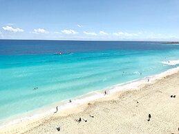 Ocean View Apartments – Delicia