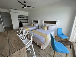 Ocean View Apartments – Delicia