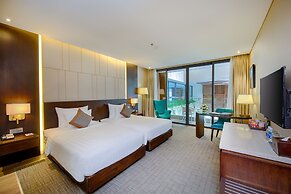 New Orient Hotel Danang