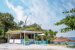 Casa Marina Resort