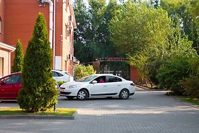 Hotel Meridian-Yug