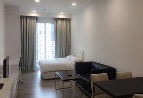 City Residences Premium Studio B.Ceylon