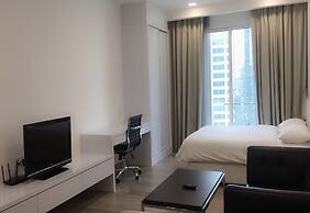 City Residences Premium Studio B.Ceylon