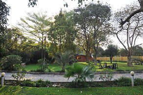 Anina's Executive Lodge