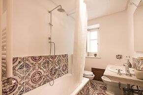 Casa degli Affreschi Palazzo Lungarini