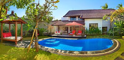 Alysha Villa Seminyak Beachside
