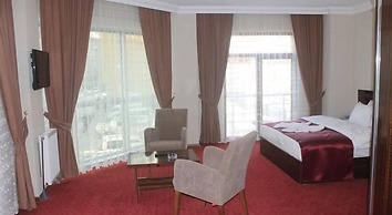 Resmina Hotel