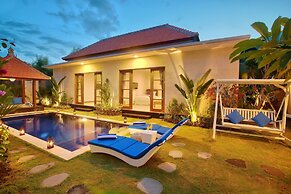 Nicola Villa Seminyak Beachside