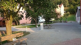 Mekan Ilica Apart Otel