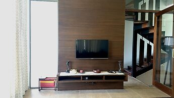 5 am Somewhere - Styled by FabIndia