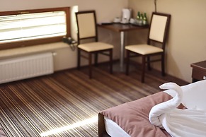Aviator Hotel Wellness & SPA