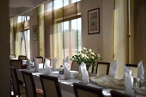 Aviator Hotel Wellness & SPA