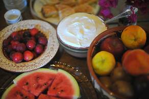 Elia Traditional Hotel & Spa