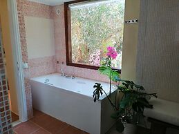 Elia Traditional Hotel & Spa