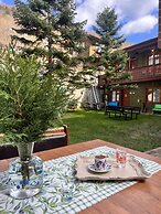 Abant Dort Mevsim Konagi