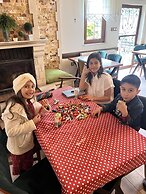 Abant Dort Mevsim Konagi