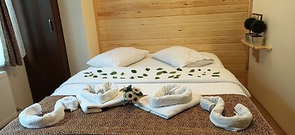 Abant Dort Mevsim Konagi