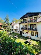 Abant Dort Mevsim Konagi