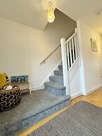 Lower Gill Gardens Penthouse