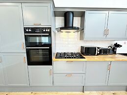 Lower Gill Gardens Penthouse