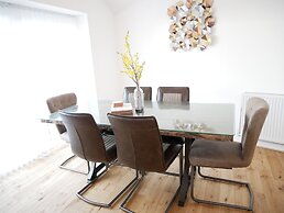 Lower Gill Gardens Penthouse