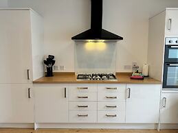 Lower Gill Gardens Penthouse