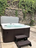 Lower Gill Gardens Penthouse