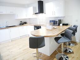 Lower Gill Gardens Penthouse