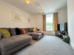 Lower Gill Gardens Penthouse