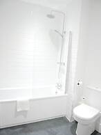 Lower Gill Gardens Penthouse