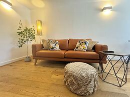 Lower Gill Gardens Penthouse