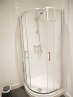 Lower Gill Gardens Penthouse