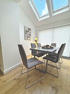 Lower Gill Gardens Penthouse