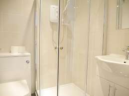 Lower Gill Gardens Penthouse